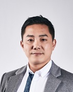 대표이사 윤용현