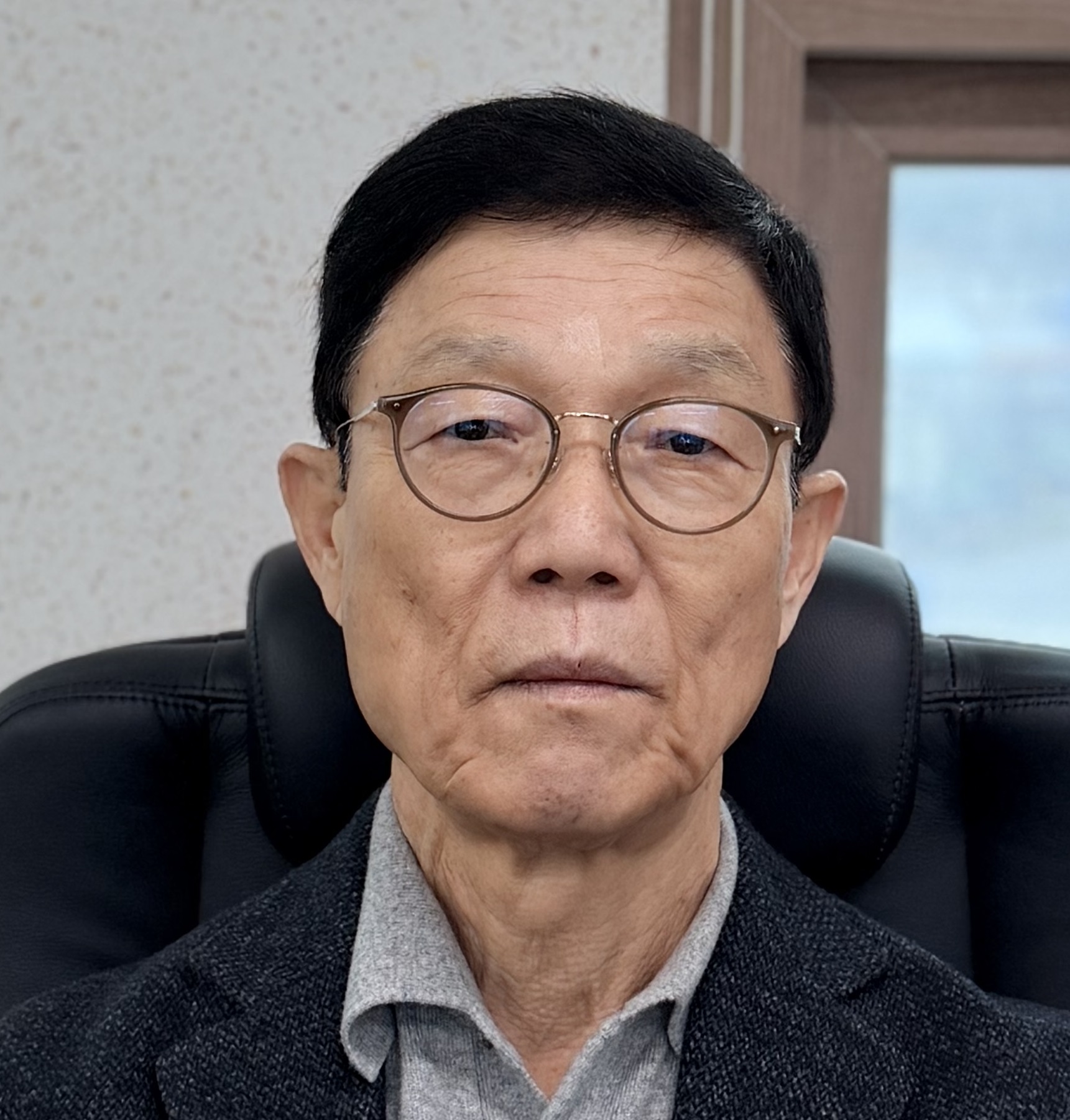 안맹익