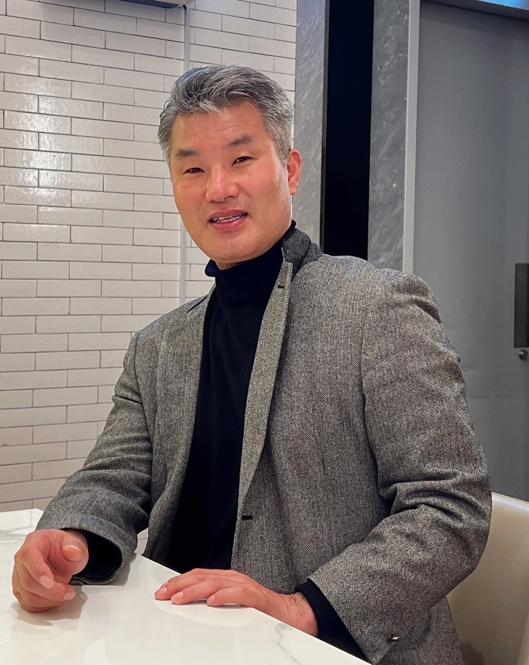 대표 신상훈