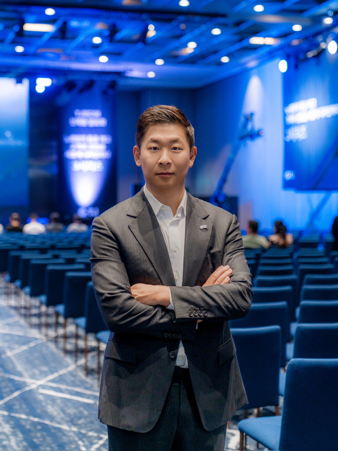 대표이사 윤나라