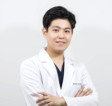 대표원장 김동현