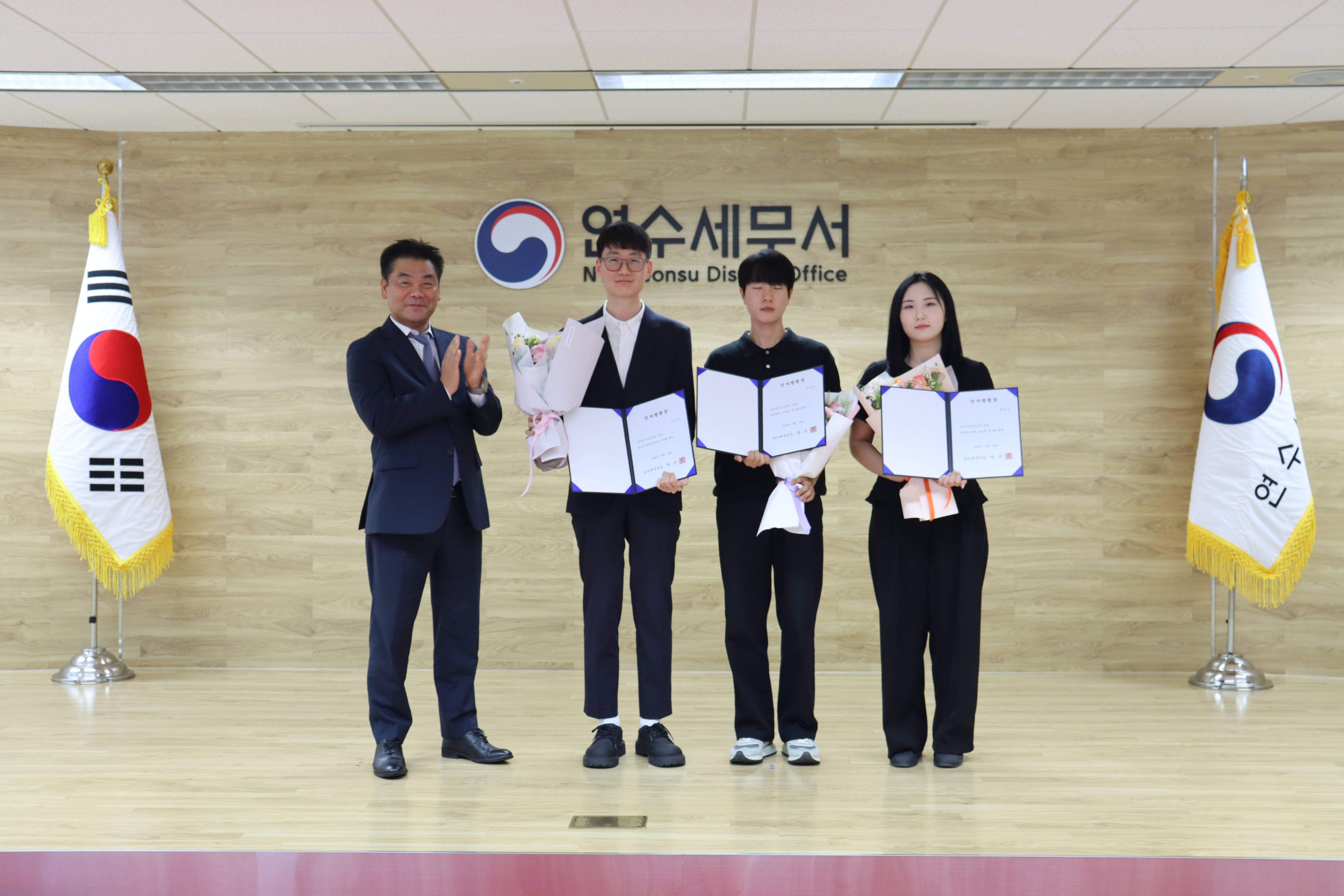 2025.06.30. 유공공무원 표창장 및 신규임용 발령장 수여식 이미지 2