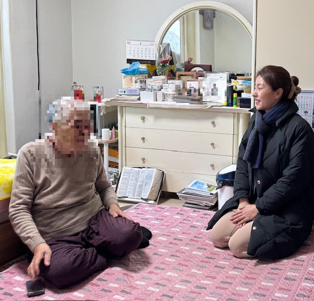 홍천세무서, 이웃사랑 위문 실천 1 이미지