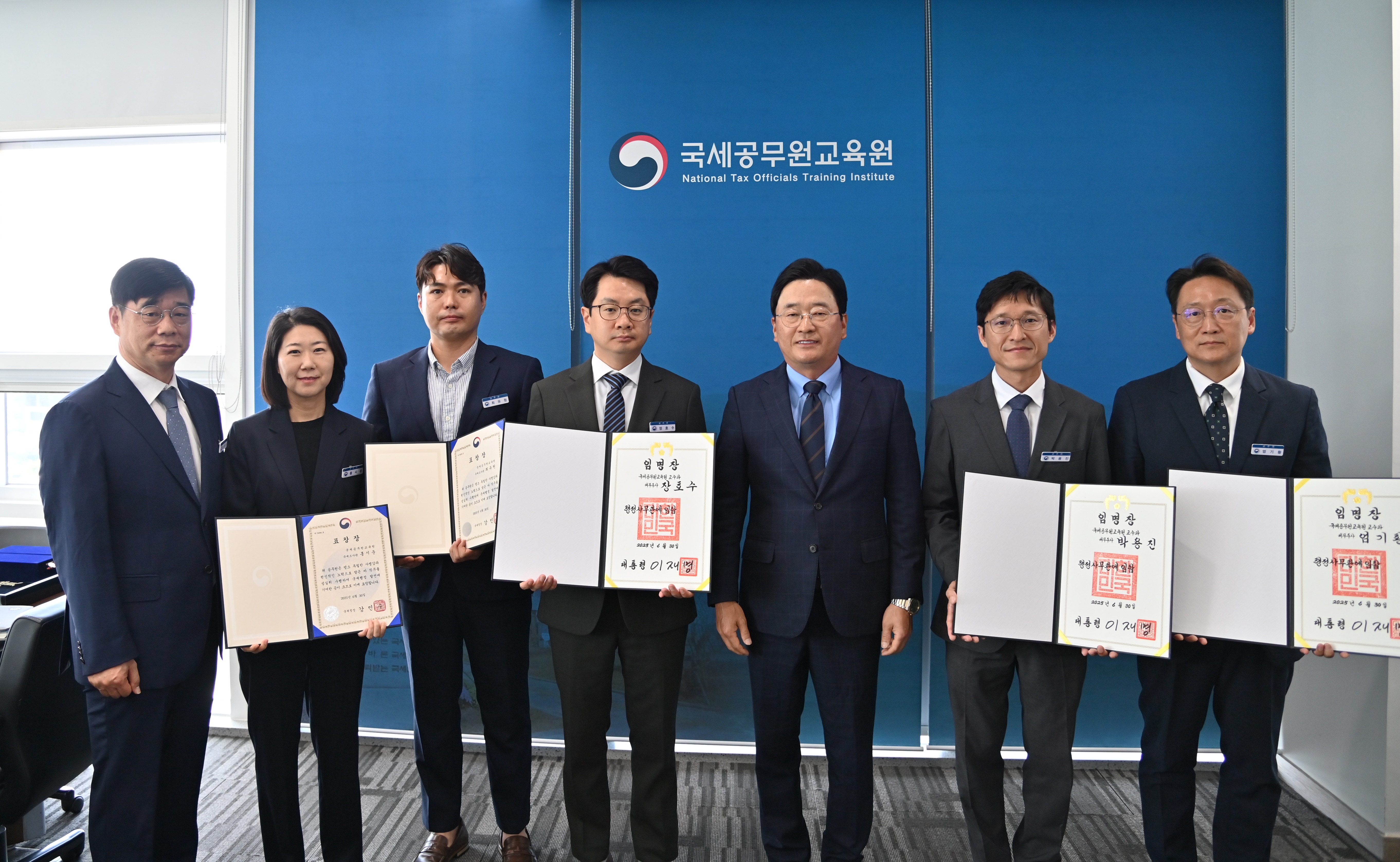 사무관 임명장 및 모범공무원 표창장 수여 이미지9
