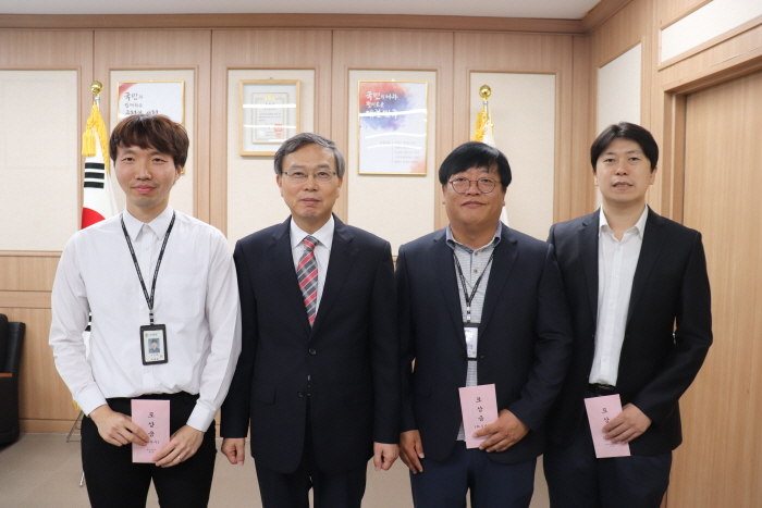 서장님과