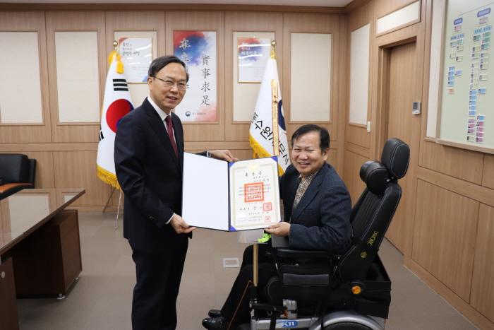 서장님과