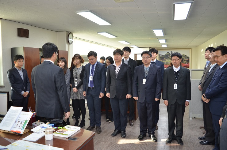 승진직원 임명장 수여